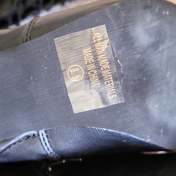 Black thigh high lace back boots - Picture 10 of 10